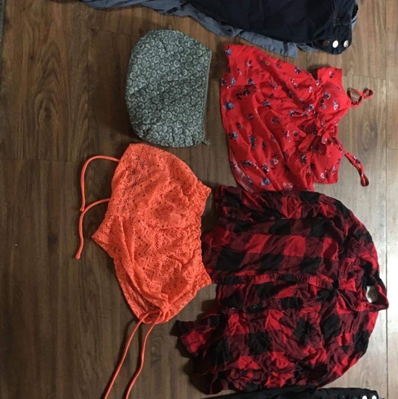 Xsmall to medium clothes - Picture 2 of 2